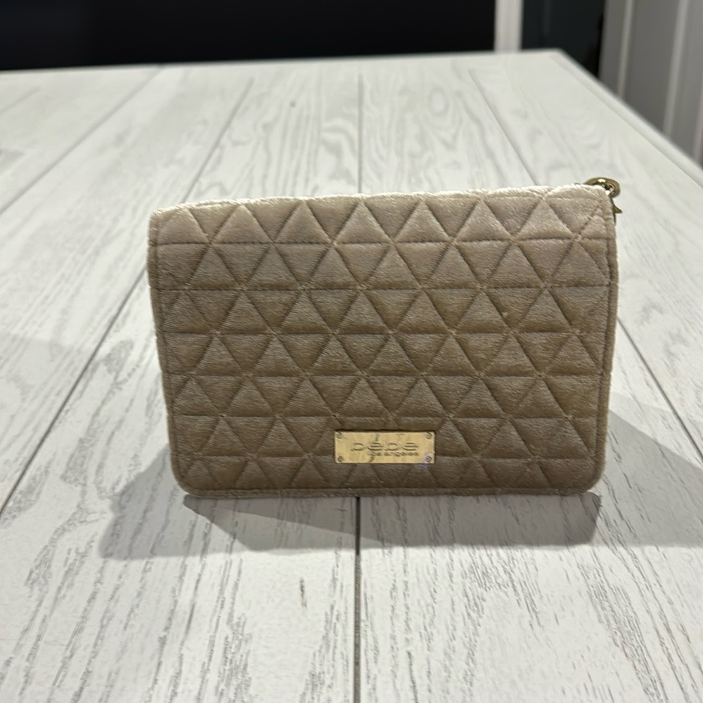 Bebe purse